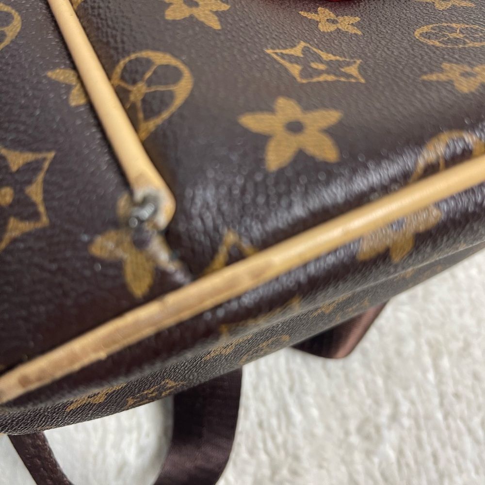 Stylish  Synthetic Brown & Gold Backpack / Shoulder bag tan trim Accents - Picture 14 of 15